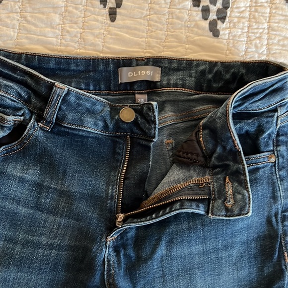 [DL1961] Emma Low Rise Skinny Jean - Picture 5 of 13